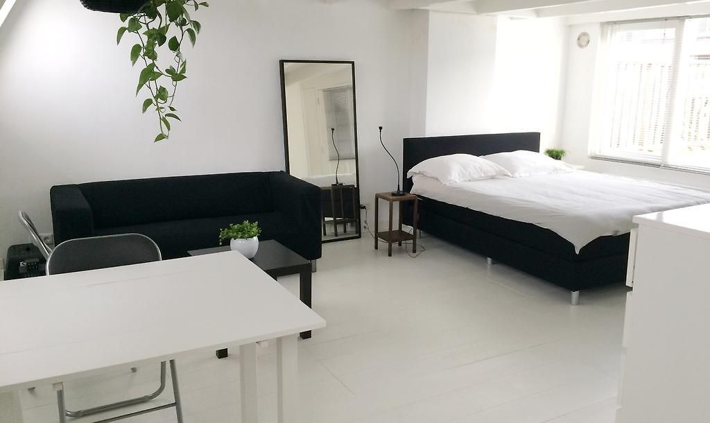 New Bright Studio Apartment Bed & Breakfast Amsterdam, Netherlands